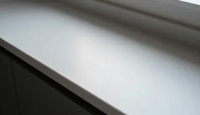 人造石台面选型中的关键性能指标分析